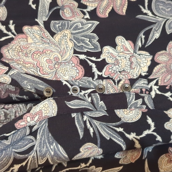 Lucky Brand floral casual top - Picture 6 of 11
